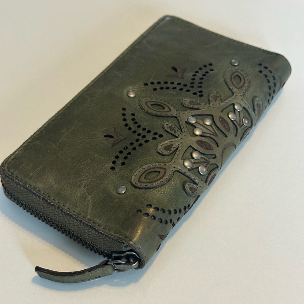 Green Leather Appliqué Studded India Pattern Wallet